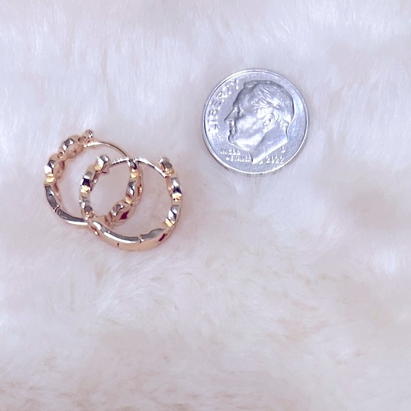 Nine West Braided Rope Gold tone Huggie Earrings - Picture 3 of 3